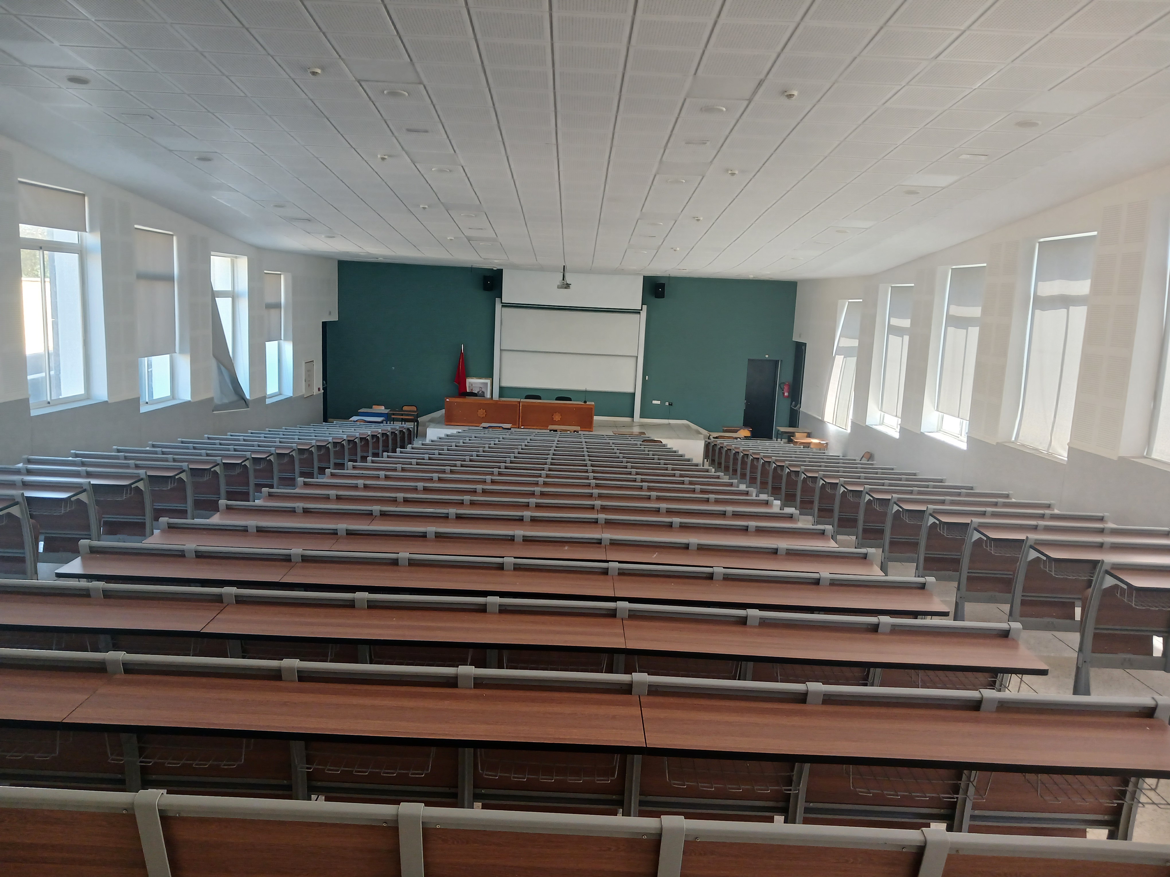 Amphithéâtre après